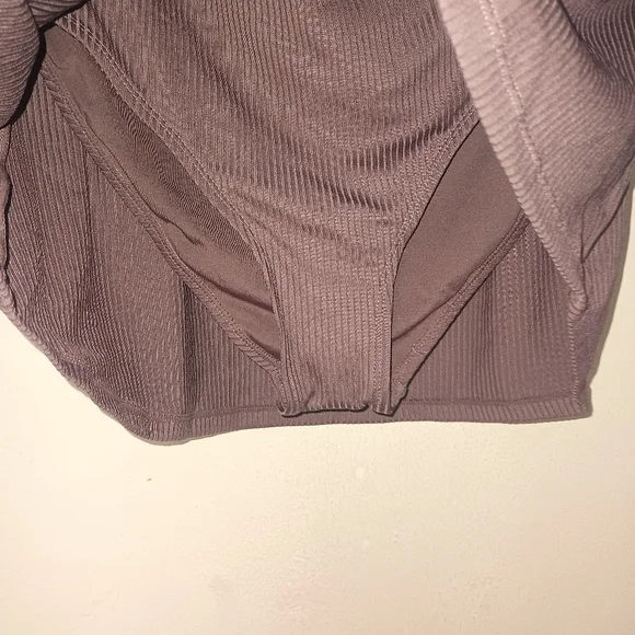 Brown two piece bathing suit - Picture 8 of 9